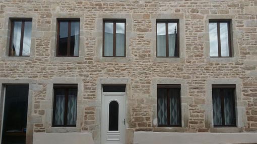 Rénovation de façade en pierre à Beaune